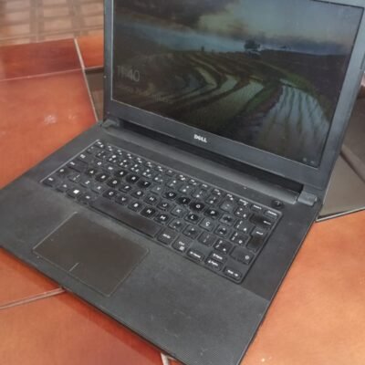 Notebook Dell i3 40005u, 240ssd, 8gb ram, windows 10
