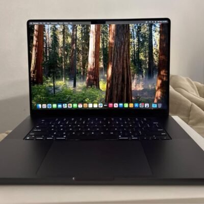 Macbook Pro M3 16 polegadas - 18gb - 512gb- NA GARANTIA