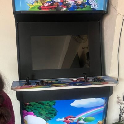 Fliperama em perfeito estado, com monitor 32 polegadas e 3000 mil jogos