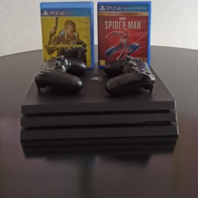 PS4 Pro – Edição 1TB – Com 2 Controles + 2 Jogos +Capa – Lindo e Pronto pra Uso