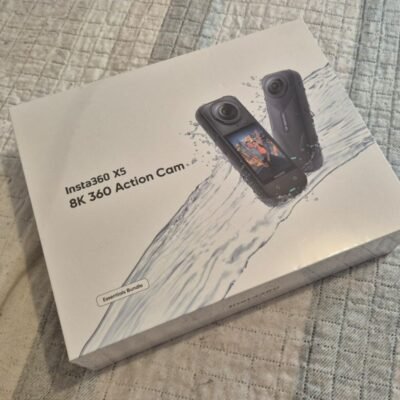 Câmera Insta360 X5 Essentials Bundle Nova!