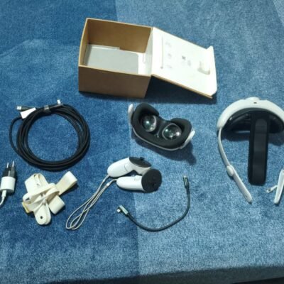 Meta Quest 3 128gb+ Strap kiwi design com bateria+ Cabo link, com pequenos arranhões nas lentes