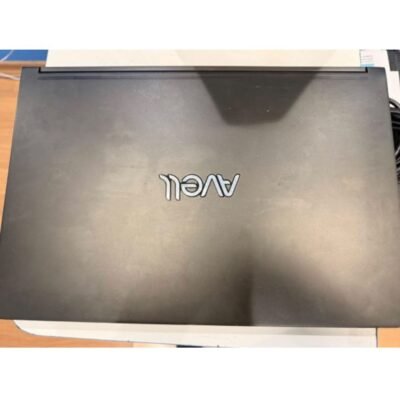 Notebook Gamer AVELL em otimo estado